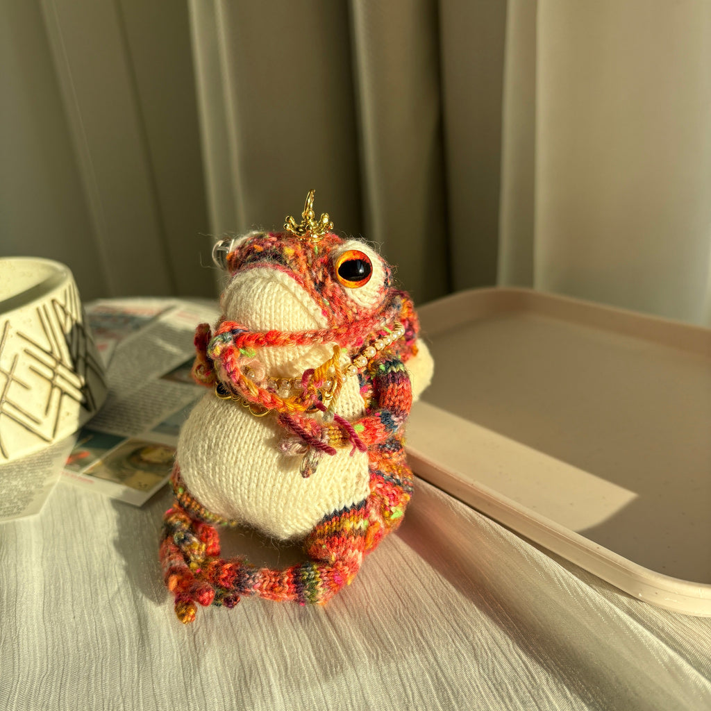 Handmade Crochet Red Royal Frog Plushie (10cm) | Removable Crown & Hat Accessory | Keychain Kit Included (Decor/Bag Charm)